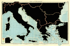 ITALY AND THE BALKANS. De la serie: The Comparative Atlas. London 1948. 
Páginas de libros recortadas. 
42,7 x 27,7 cm. 
2017.